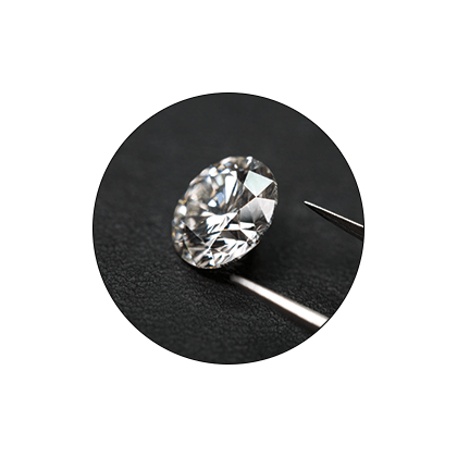 Við elskum demanta.